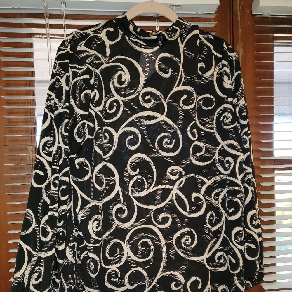 Chicos Top, Long Sleeve